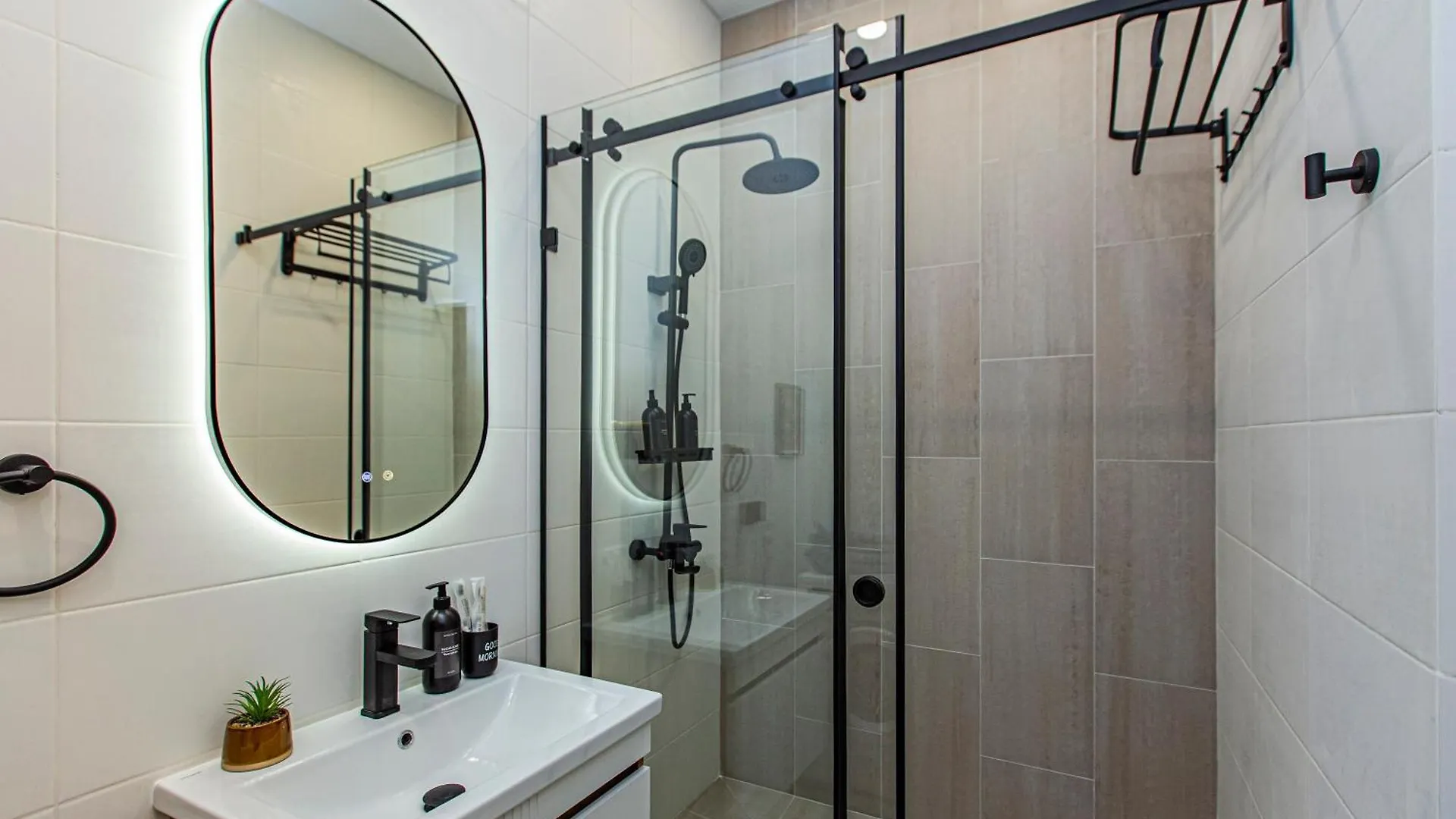 Жк Estet, Рядом Mega Alma-Ata Apartment